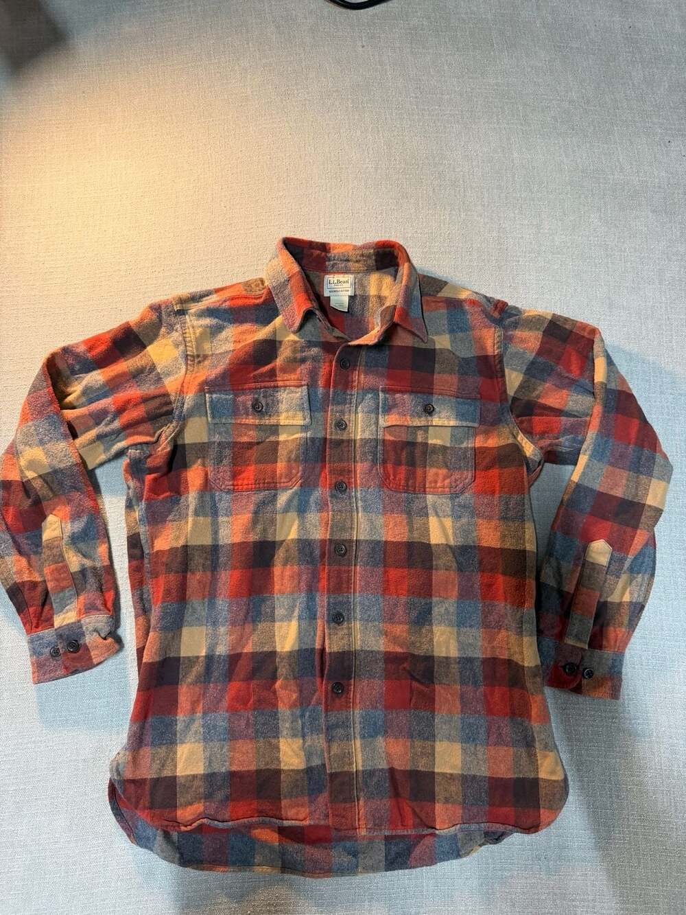 L.L.Bean Men's Slightly Fitted Plaid Chamois Flannel Shirt Large Regular